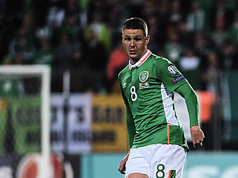 James McCarthy dampens expecta...